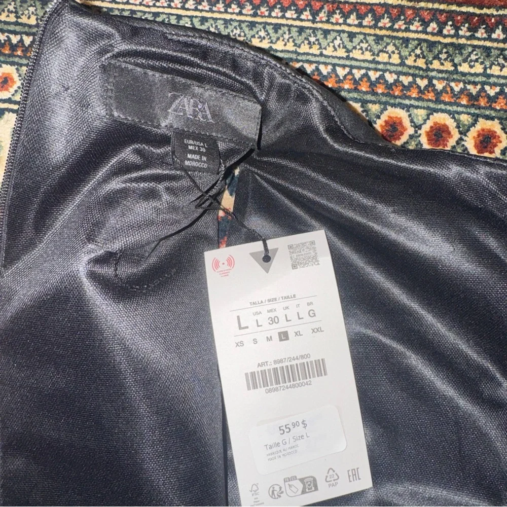 NWT Zara Black Sleeveless mock neck Faux Leather Zip back Top - size Large - Picture 10 of 12